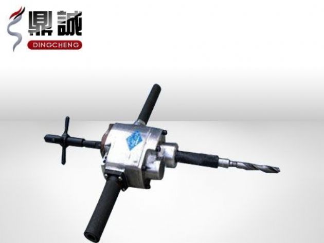 點擊查看詳細信息<br>標題：ZK19型軌道鉆 閱讀次數：3899