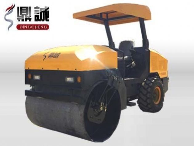 點擊查看詳細信息<br>標題：4噸單鋼輪振動壓路機 閱讀次數：13683
