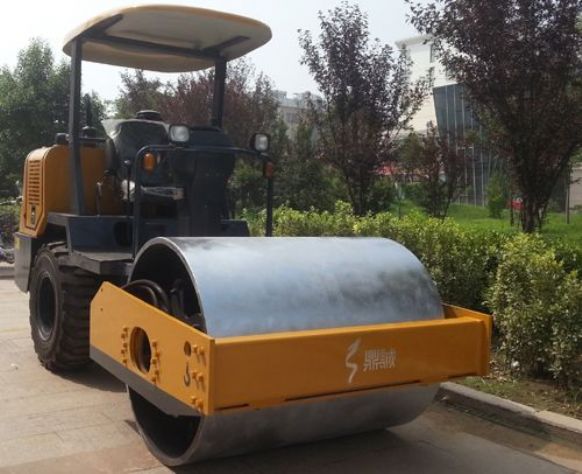 點擊查看詳細信息<br>標題：3.5噸單鋼輪座駕壓路機 閱讀次數：13790